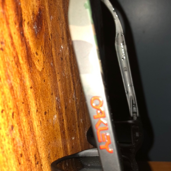 Oak - Picture 4 of 7